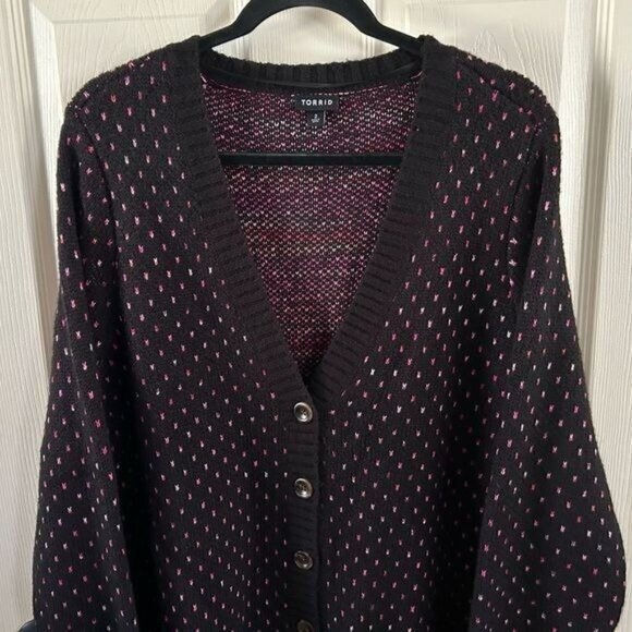 Torrid Sz 2 V Neck Button Front Heart Cardigan Sweater Pink Black Acrylic Blend