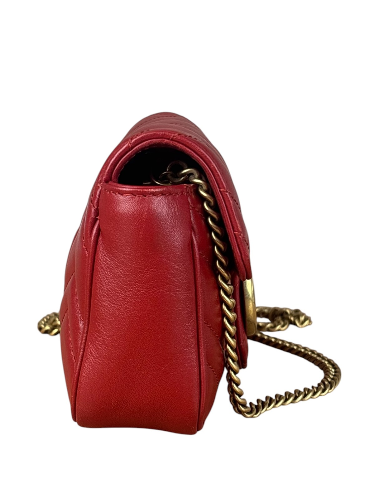 Size OS – Gucci Red Chevron Quilted Matelasse Mini Leather Shoulder Bag / Pre-Ow