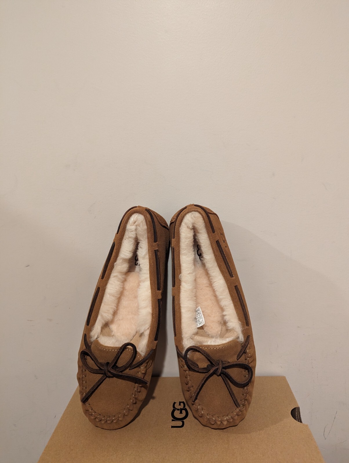 Ugg Australia Womens Bella II moccasin Size 11 NIB