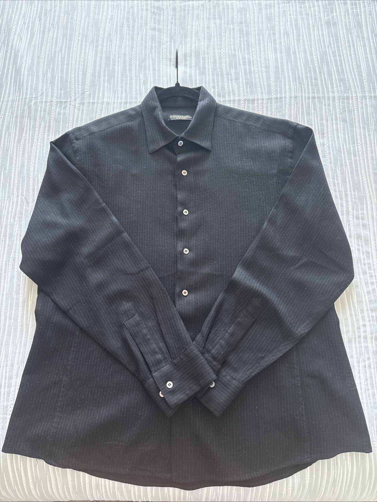 Vintage Donna Karan Mens L 100% Wool Button Up Shirt Black Pin Stripe Italy