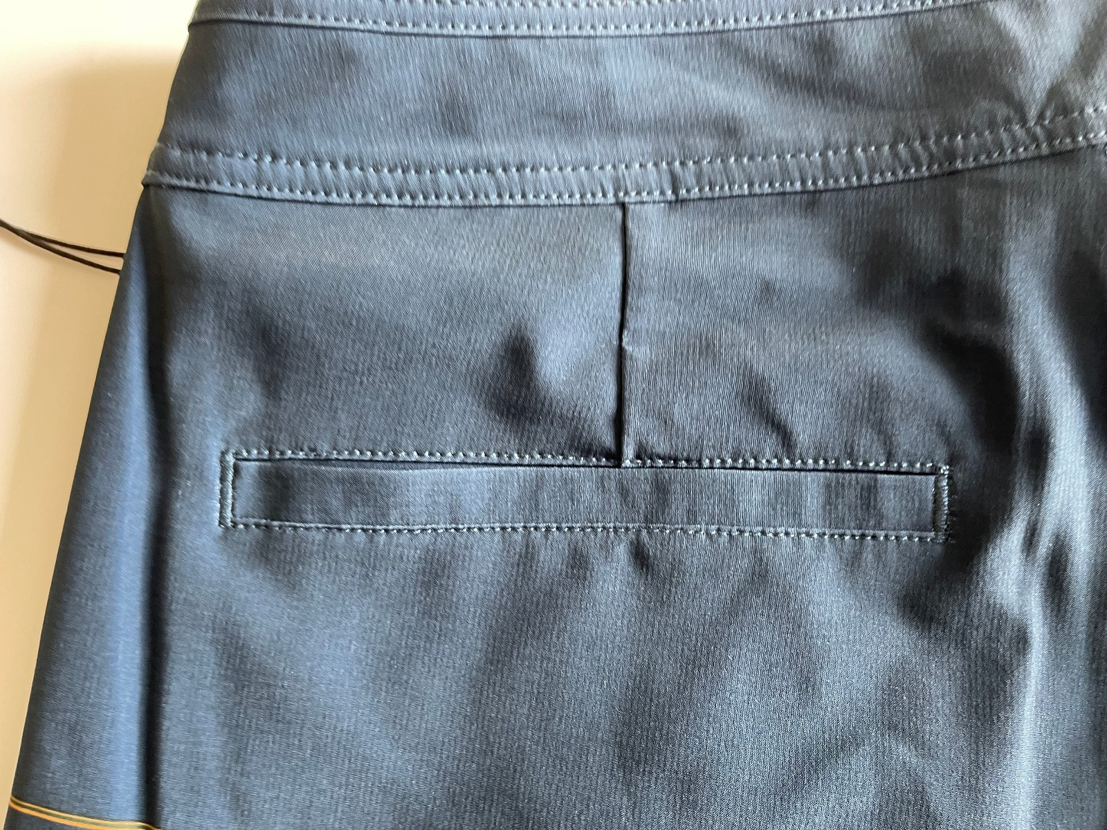 NEW wTAGS, $60 RVCA Swim Trunks, 18″ Mens, Navy/Gold Pinstripe, Drawstring/Zippr