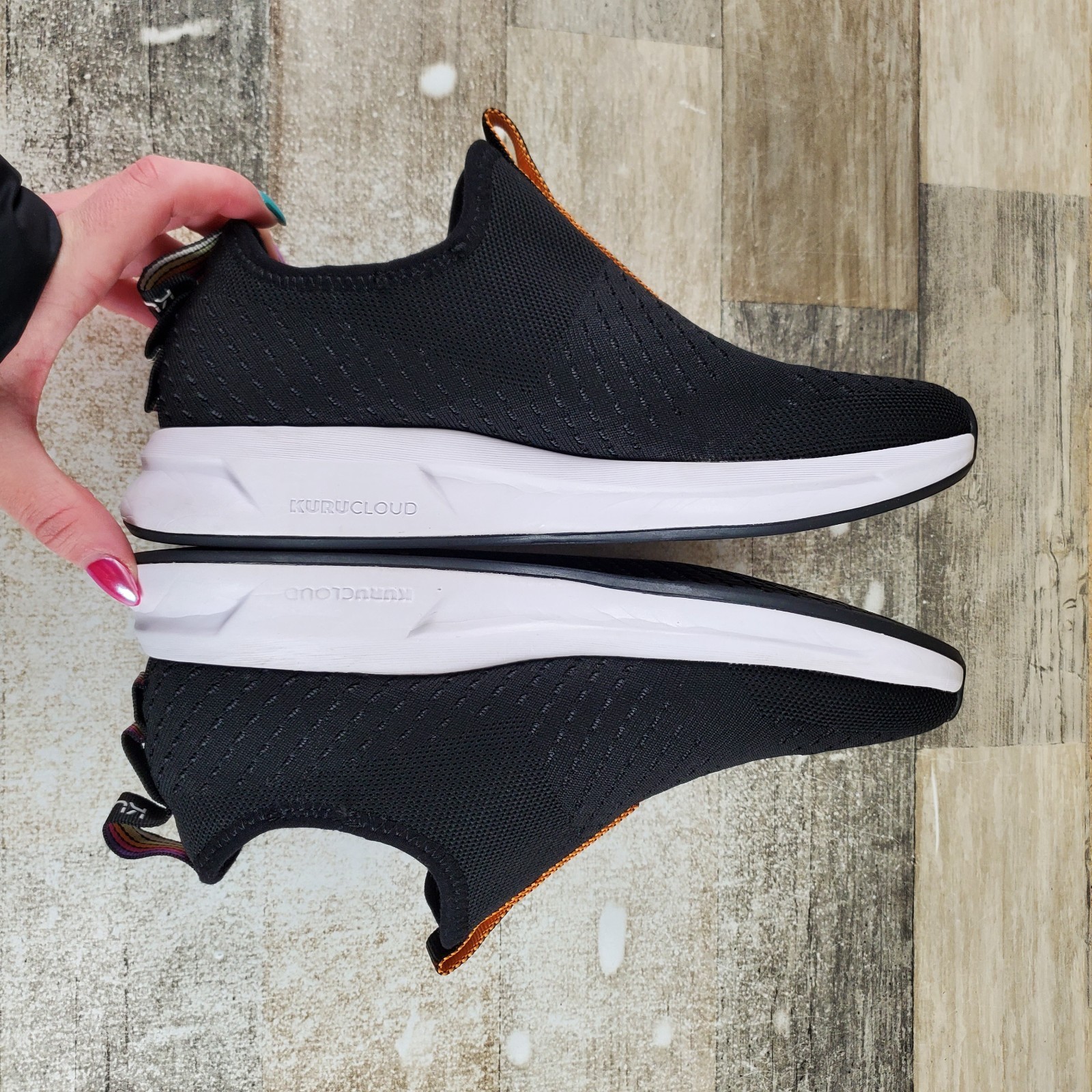 KURU Atom Womens Shoes Sz 8.5 M Running Jet Black Bright White Slip On Sneakers