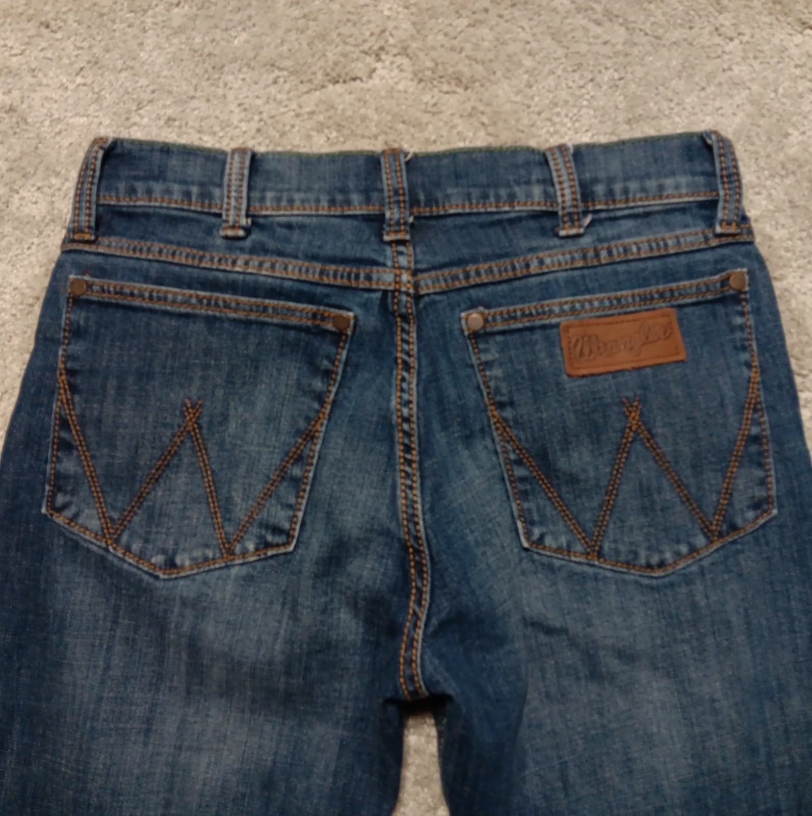 Wrangler Jeans Mens 30×32 Blue Retro Slim Fit Straight Cowboy Boot Western Denim