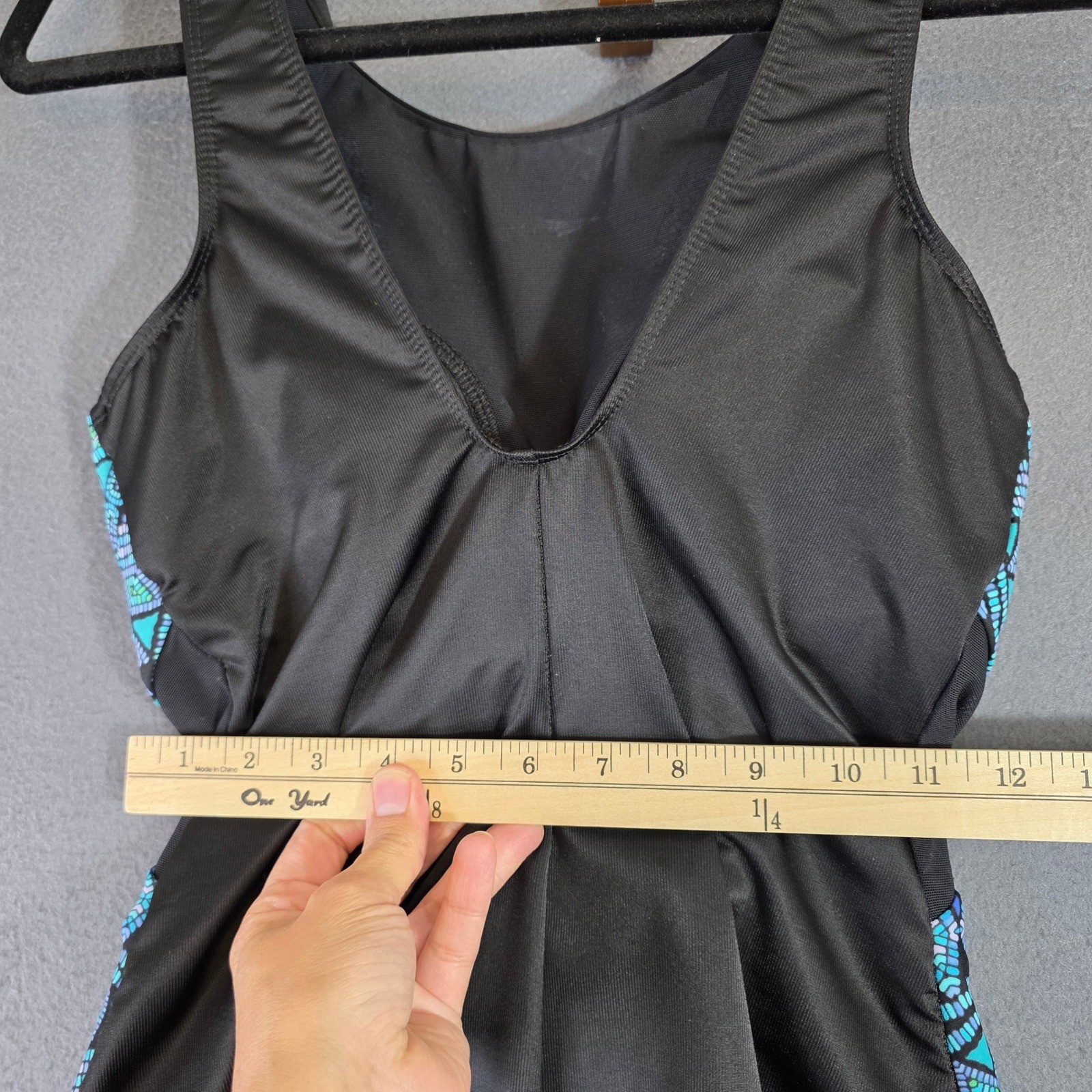 Miraclesuit Palma Deep V One Piece Swimsuit Black Blue Geometric Womens Size 12