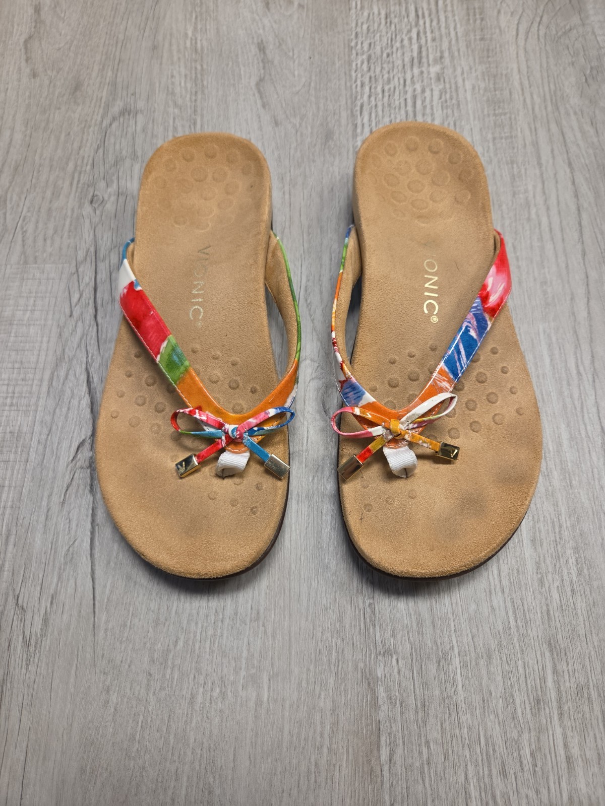 Vionic Bella II Sz 8 Thong Sandals Arch Support Shoe Floral Multi Color Festival