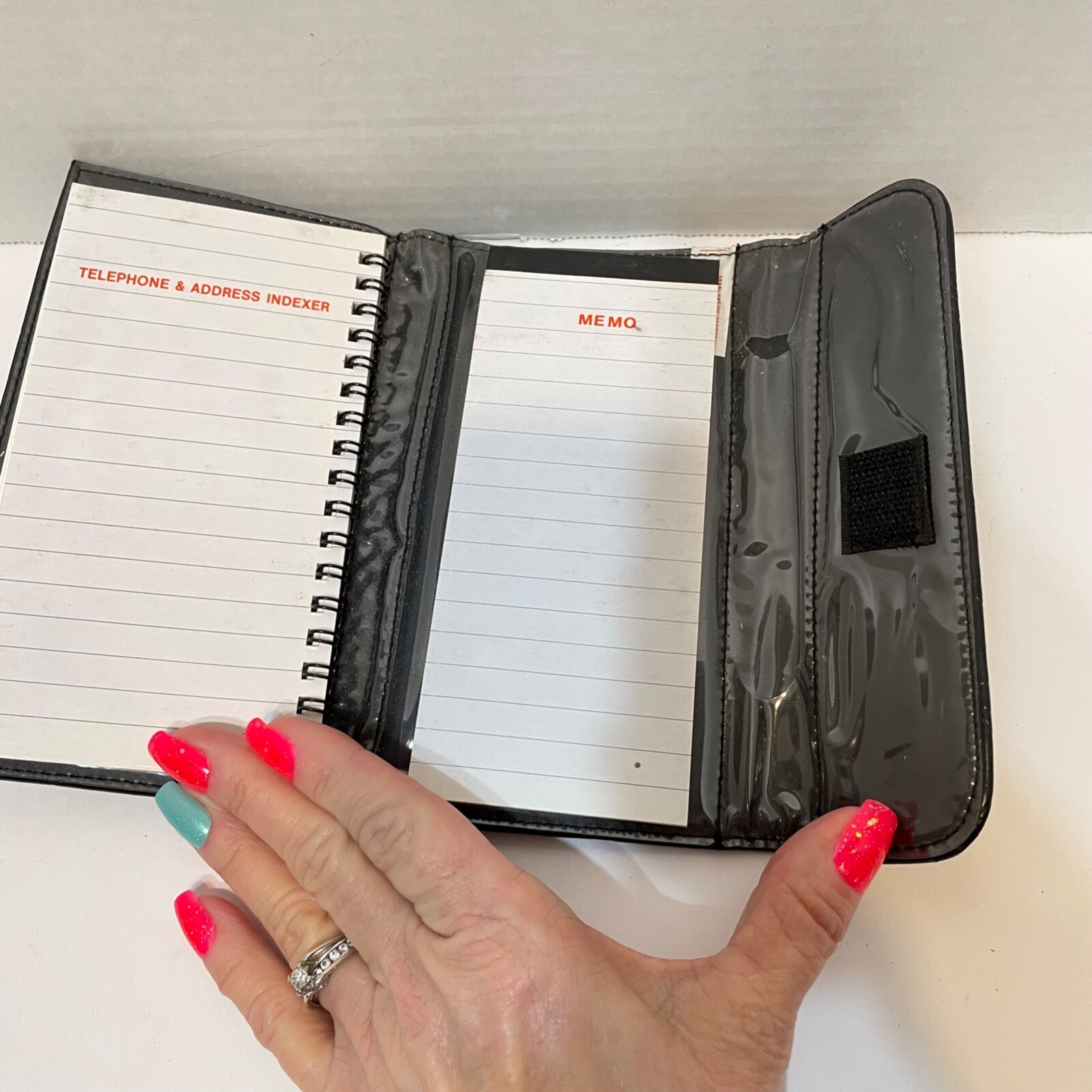 Vintage Faux Croc Embossed Black Leather Address Phone Memo Organizer 6.75×4″
