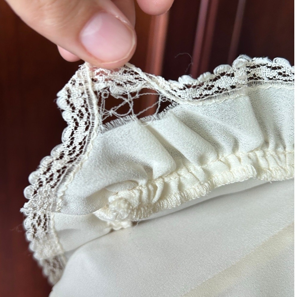 Vintage Alberto Capraro Ivory Ruffle Lace Blouse Size 8 Victorian Revival