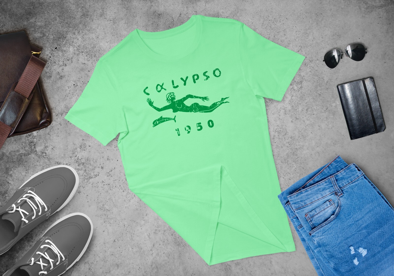 RV Calypso 1950, Jacques Yves Cousteau — Unisex t-shirt ⭐ All sizes/colors