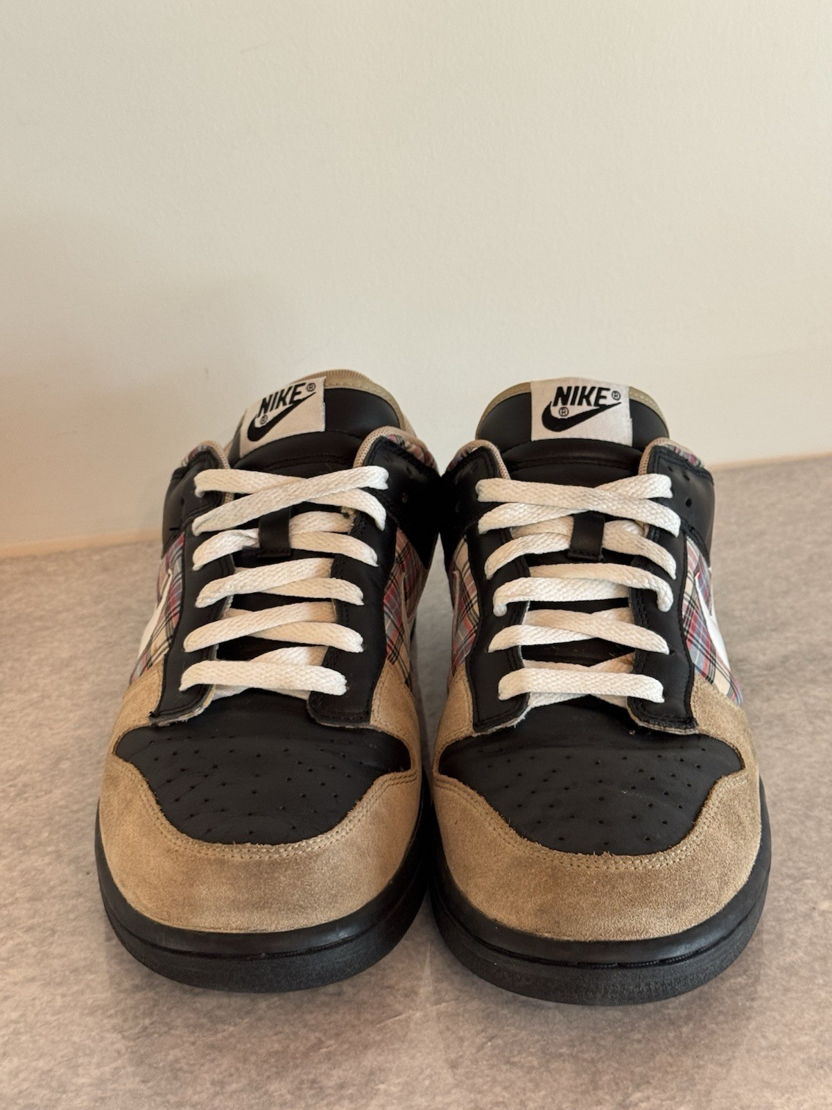 Nike Dunk Low Premium ‘Tartan Plaid’ 304714-017 Travis Scott Type (Men’s Size 9)