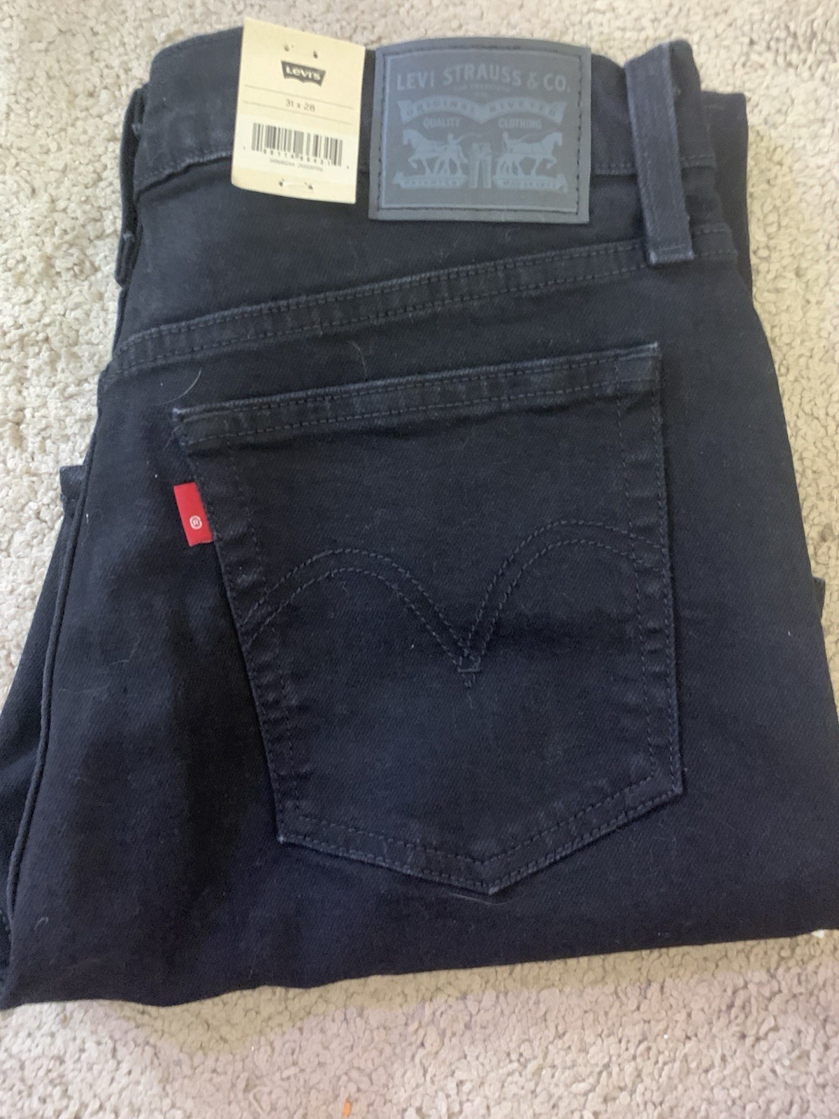 Levi’s Women’s Black Denim Jeans Wedgie Straight Fit High Rise Button Fly 31×28