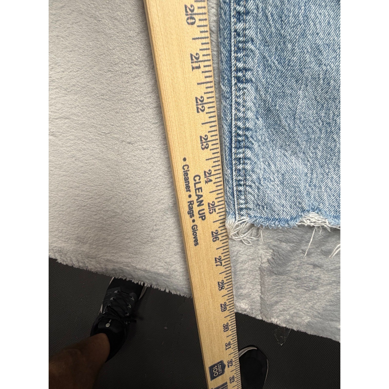 Gap Sky High Straight Jeans Womens 33 Light Blue Distressed Raw Hem 0626-0505