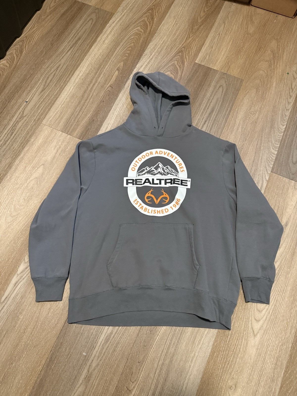 Real Tree Men’s Fleece Pullover Hoodie in Charcoal Gray Orange Size XL