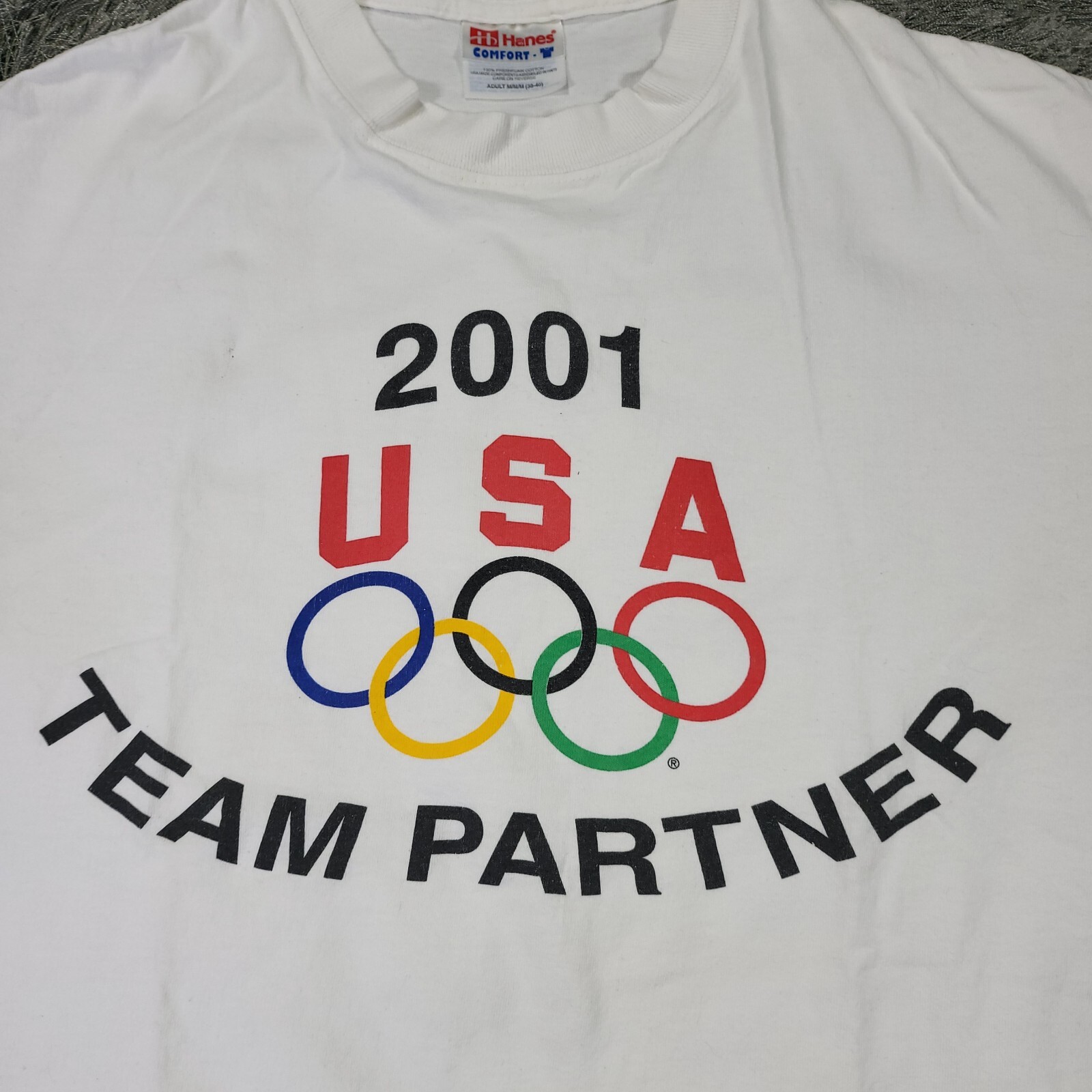 VTG Y2K Hanes 2001 Special Olympics T-Shirt Mens Medium White USA Team Partner