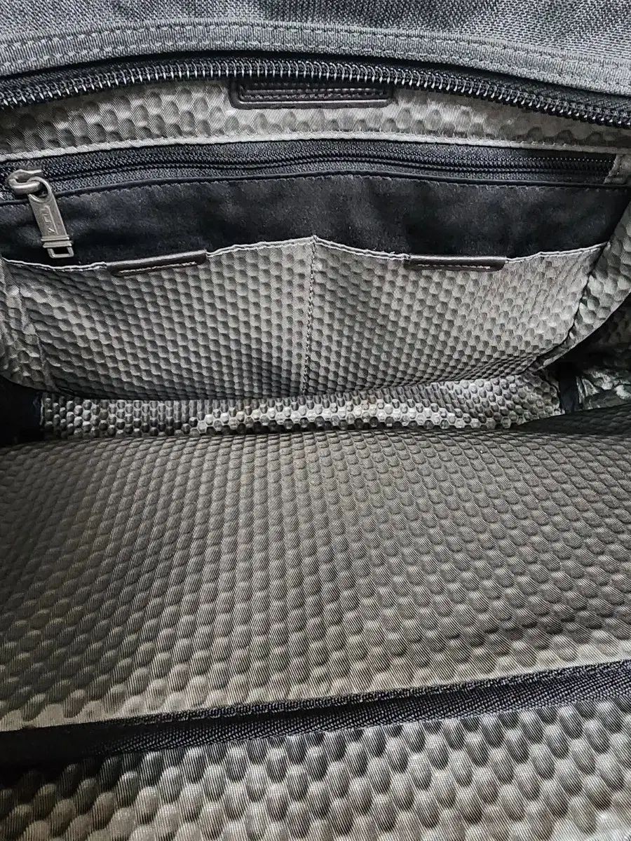 TUMI Alpha Sports Bra Slim Brief