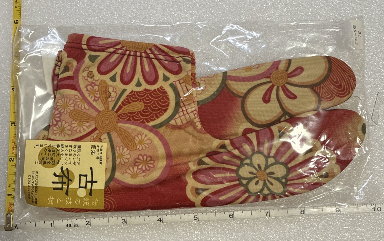Tabi socks, split toe socks, made in Japan, floral pattern, new (other)