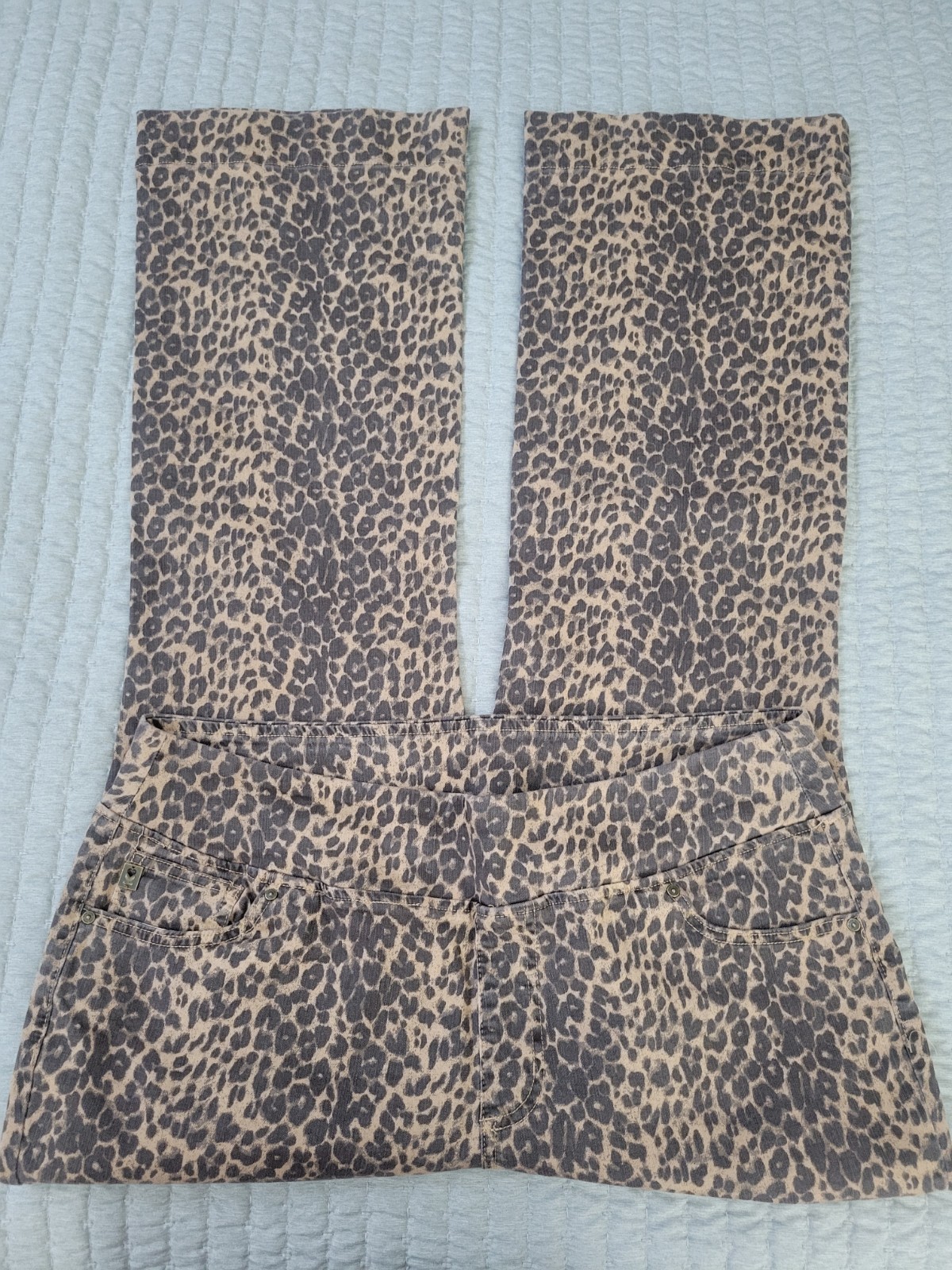 Belle Kim Gravel Size Petite 16 Leopard Twill Boot Cut Jean A696718 NWOT