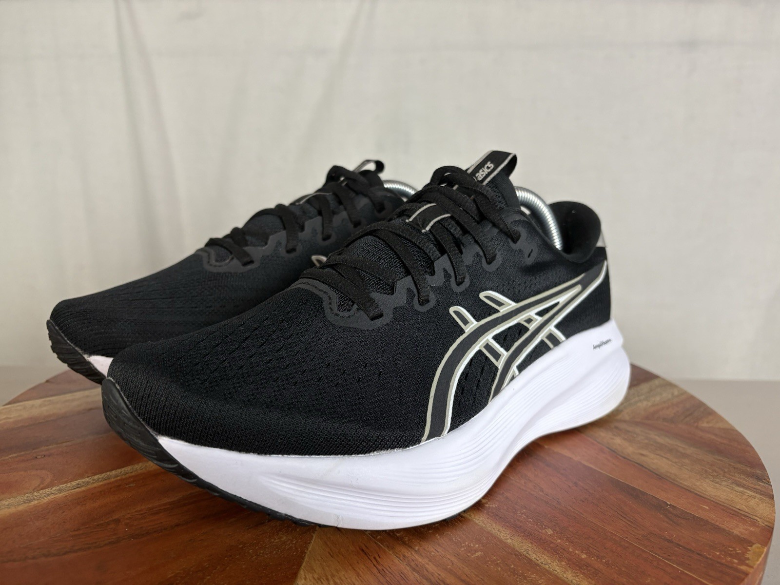 Asics GEL-Excite 11 Running Shoes Womens Size 10 Black Sneakers 1012B861