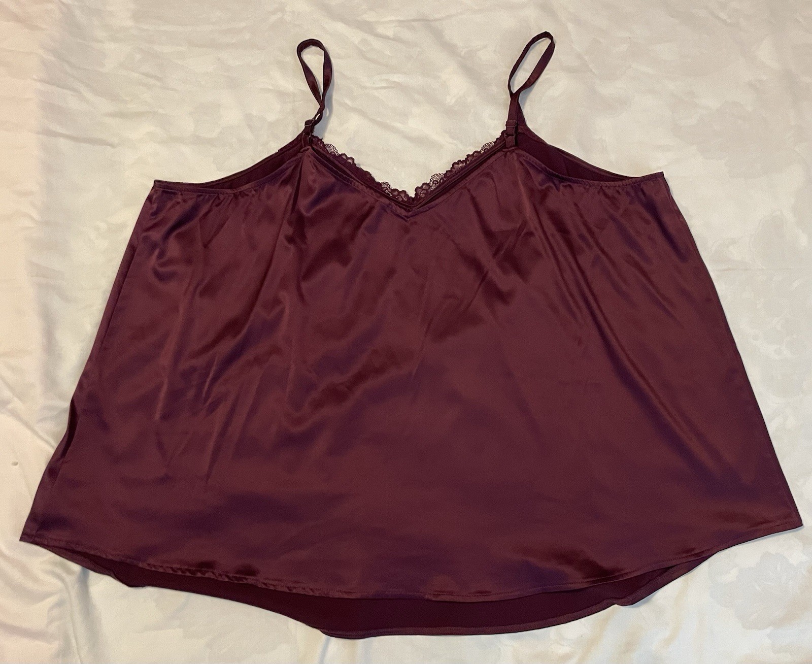Torrid Spaghetti Strap Cami Tank, Size 4 Deep Burgundy Polyester Silky Soft