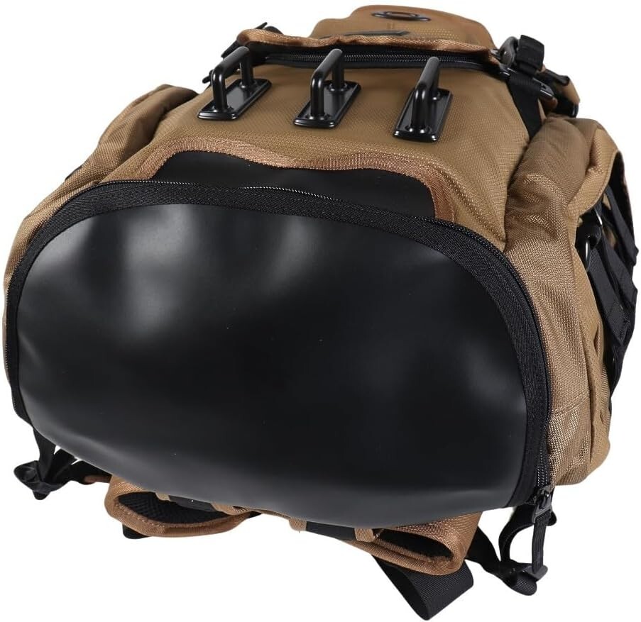 MENS OAKLEY KITCHEN SINK COYOTE TAN BACKPACK BRAND NEW READY TO SHIP