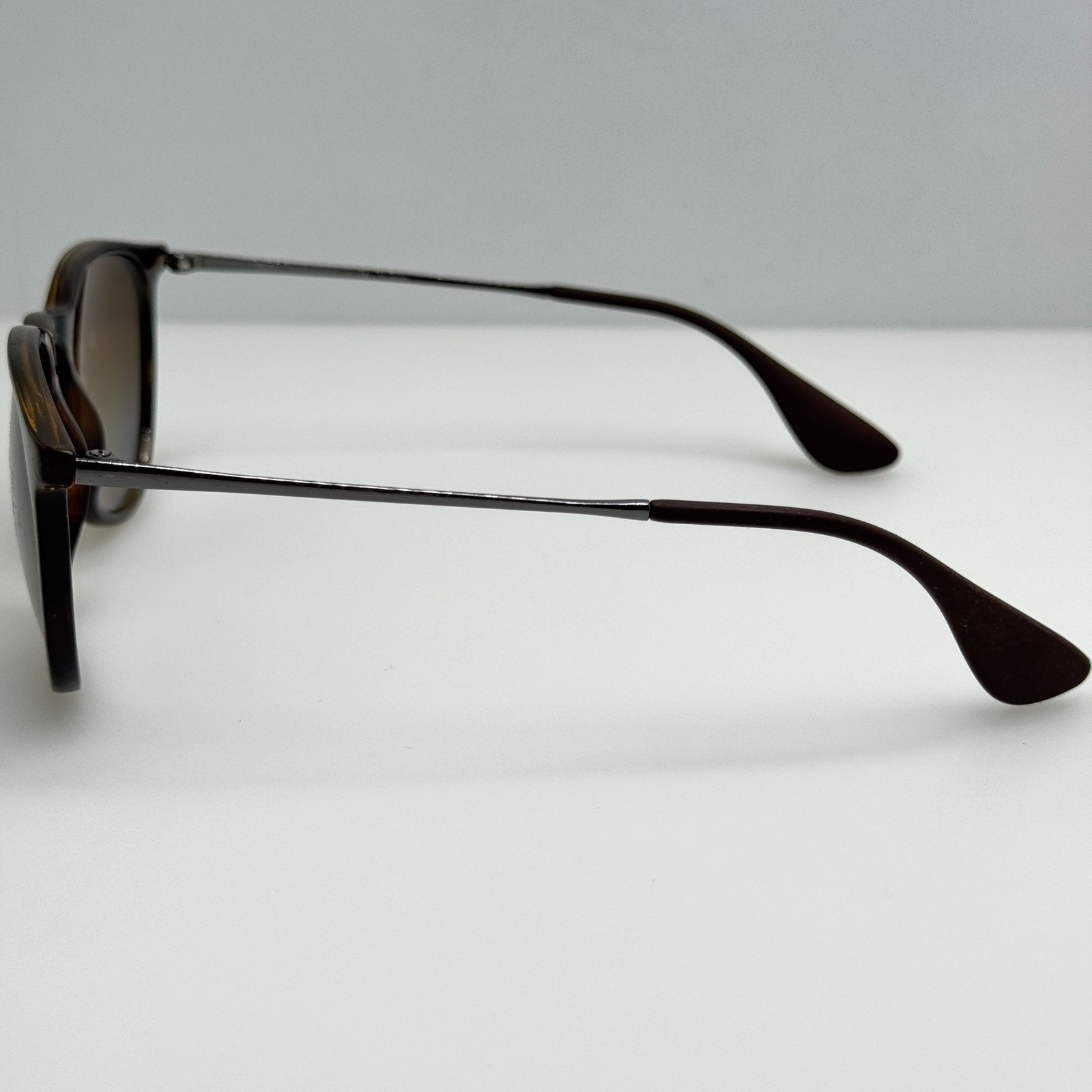 Ray Ban Sunglasses RB 4171 710/T5 Erika Polarized Italy 54-18-145 B