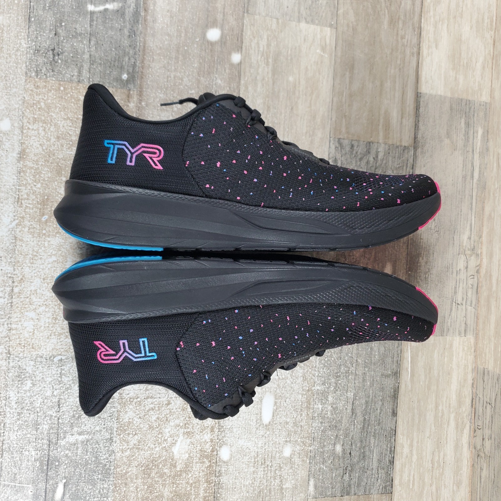 TYR Techknit RNR-1 Trainer Shoes Mens 10.5 / Womens 12 Training Athletic Black