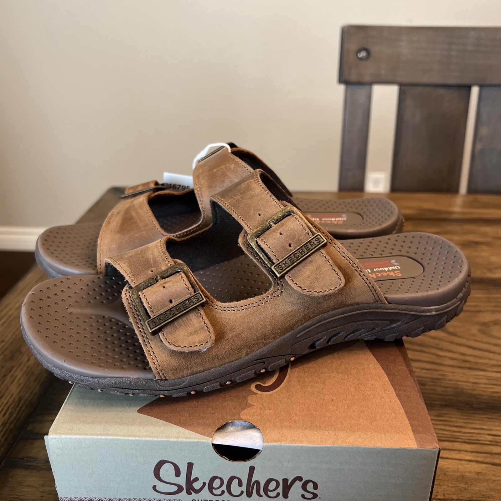 Sketchers Reggae Jammin’ Women 11 Wide Dual Strap Leather Open Toe Sandals …R19