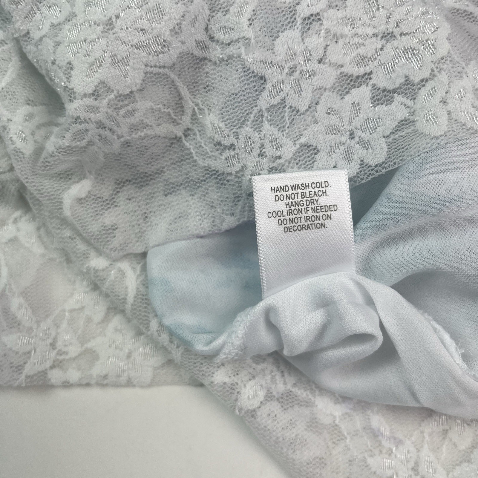 Roz & Ali Purple White Lace Batwing Top M Fairy Boho Indie Festival