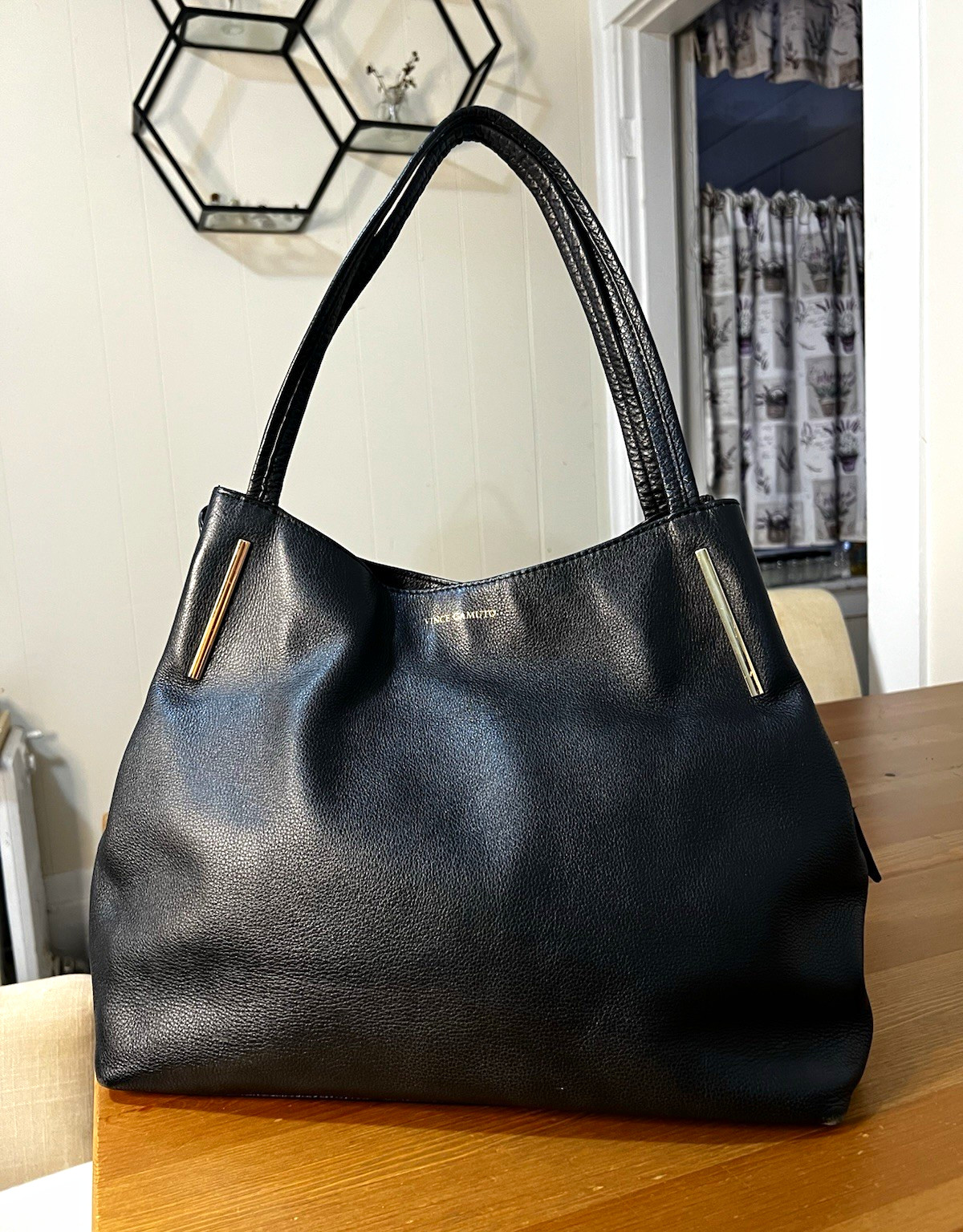 Vince Camuto 100% Genuine Leather Pebbled Shoulder Bag with Modular Pockets.