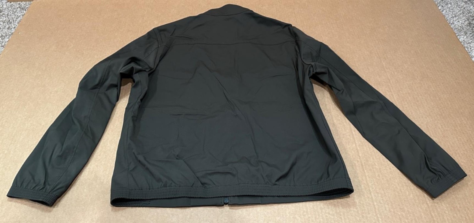 Authentic Men’s Theory Neoteric Tremont Jacket in Kombu Green MSRP $465.00