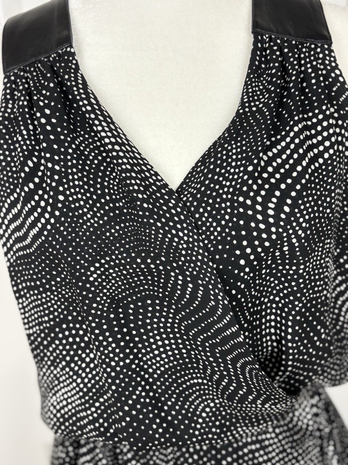 Parker Womens Silk Leather Blouse Tunic Large Black V-Neck Sleeveless Steampunk