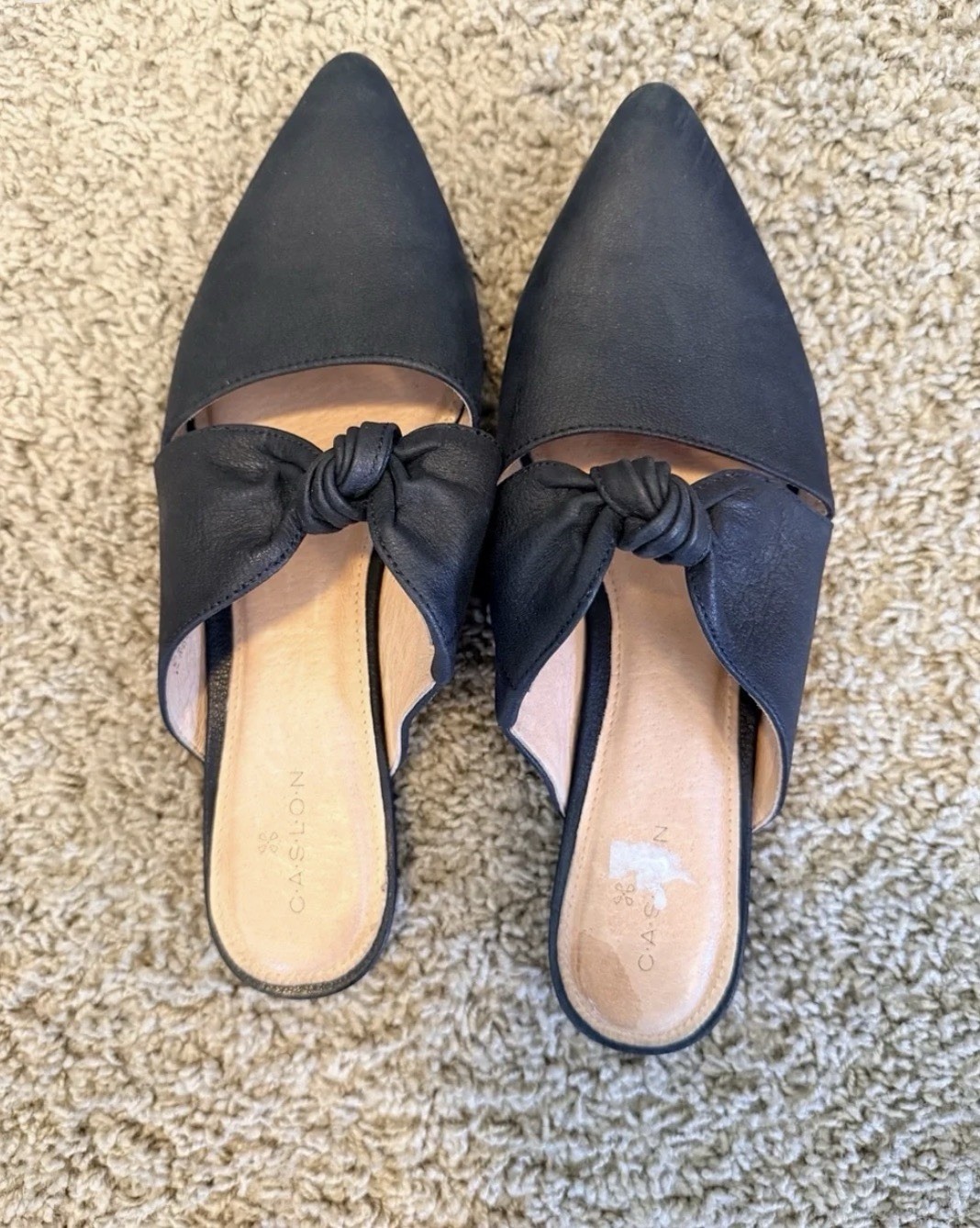 Caslon Luke Black Suede Knotted Flat Mules Size 7 1/2