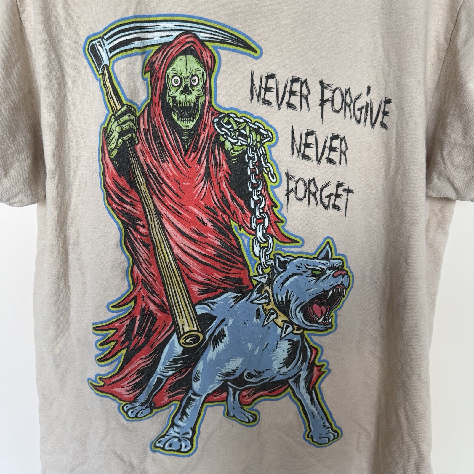 Broken Promises WORST IN ME TEE SAND size large 100% cotton Never Forgive forget