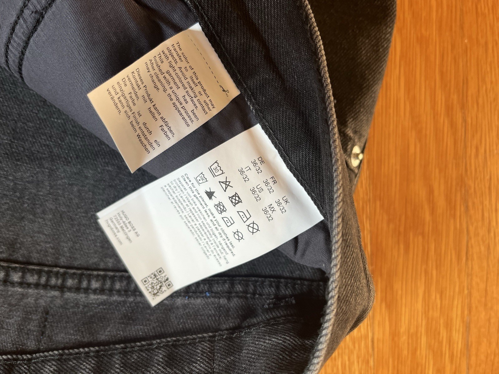 NWT Hugo Boss Jonah Straight Mens Jeans Size W36 X L32 Black