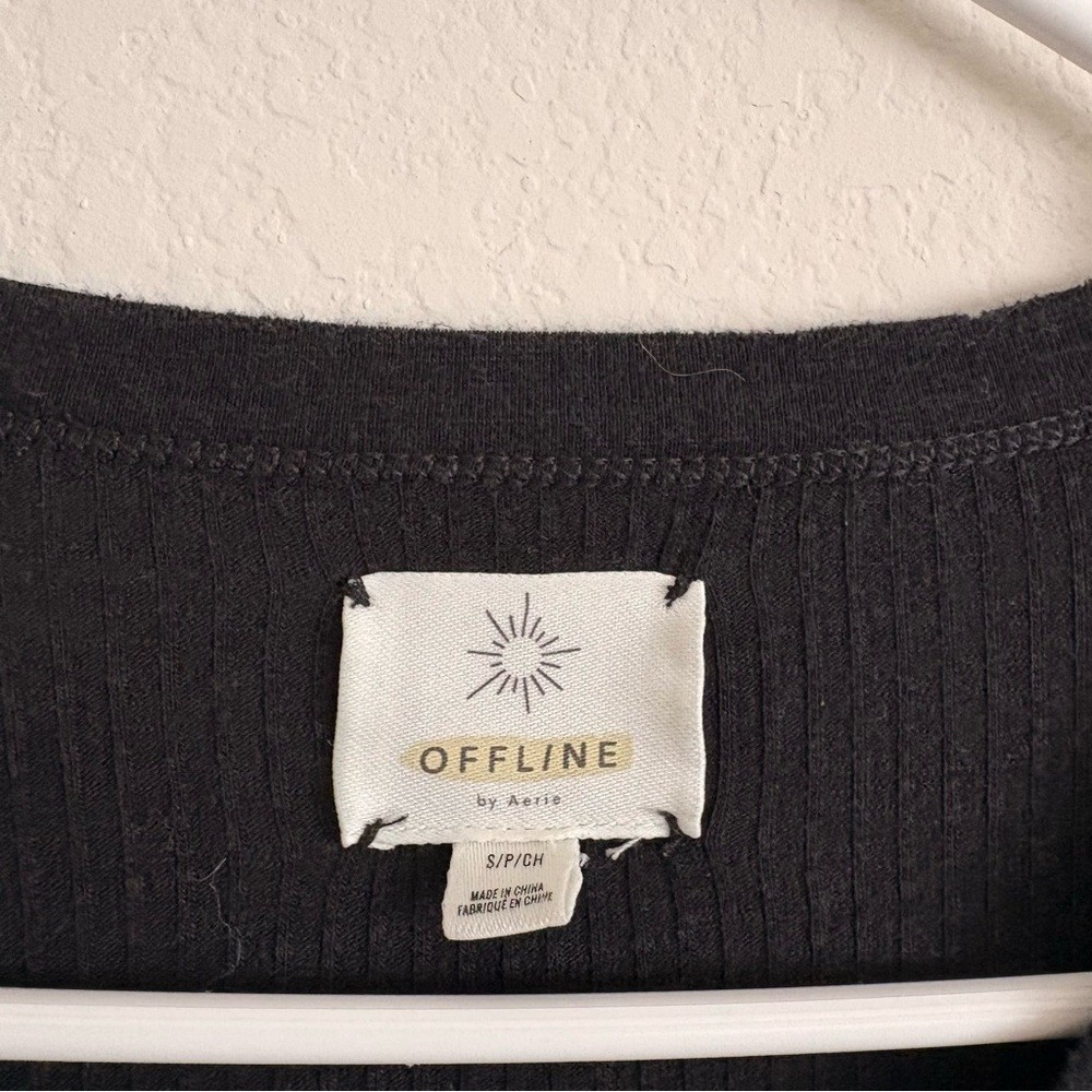 Aerie Black Ribbed Oversized Long Sleeve Top – size S