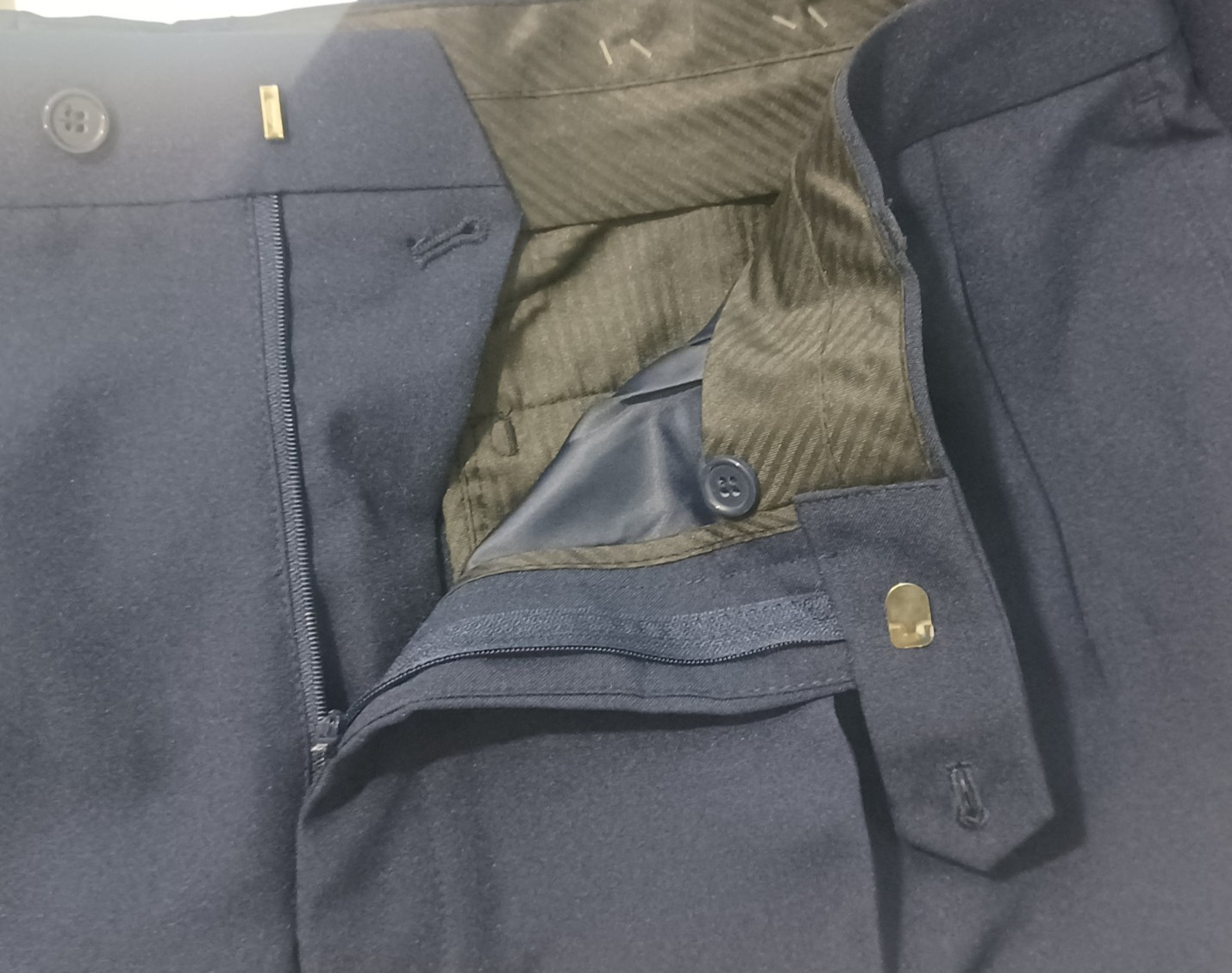 Fortino Landi Men’s Navy 2-Piece Suit Size 48L Pants 42W Unhemmed