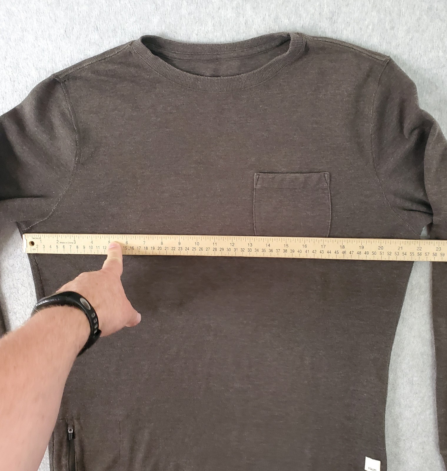 Vuori Jeffreys Sweatshirt Mens Medium Pullover Zip Pocket Brown Crew Neck V218