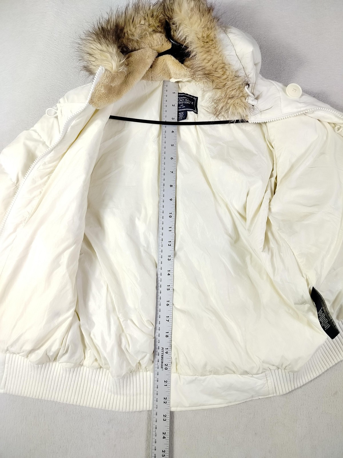 American Eagle Outfitters Jacket Womens Medium White Hooded Down Puffer Faux Fur