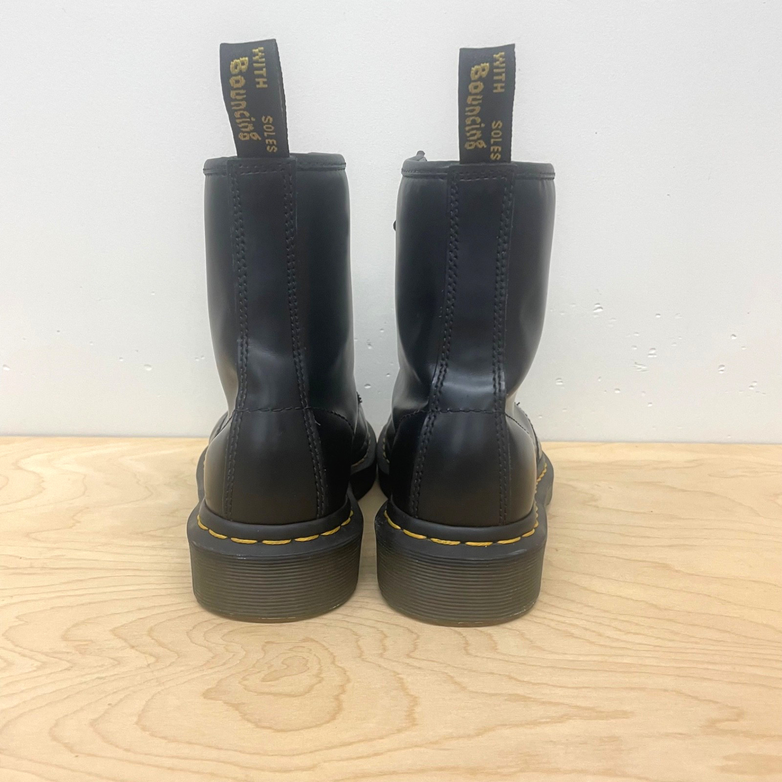 Dr. Martens 1460 Black Leather 8-Eye Boots Mens 4 Womens 5 UK 3 Classic AirWair