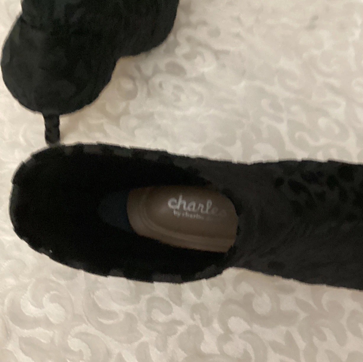 CHARLES by CHARLES DAVID BLKVELVET BOOTS NEW WITHOUT BOX EXCEL CONDITION 7.5