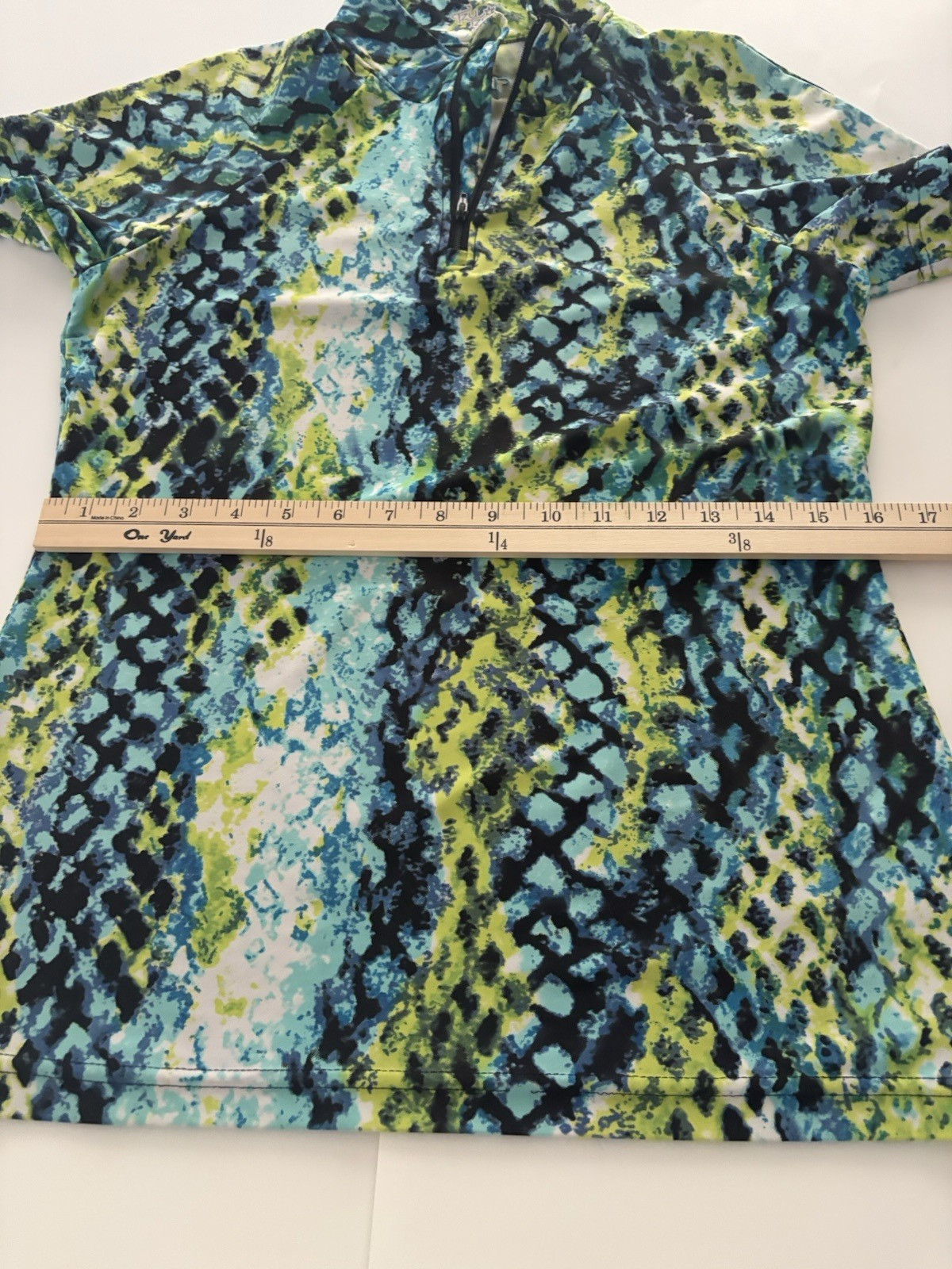 Tzu Tzu 1/4 Zip Golf Top Womens M Lime Yellow Blue Tennis Pickleball Stretch