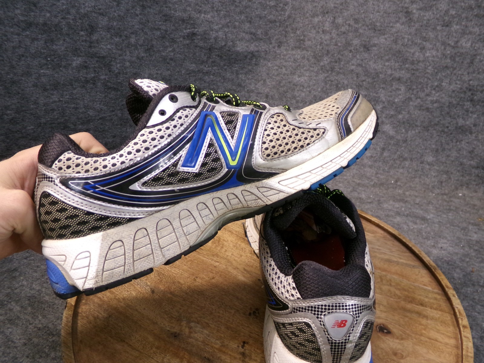 New Balance 860v3 Size 13 B Silver Blue Black Running Shoes Sneakers M860SB3 USA