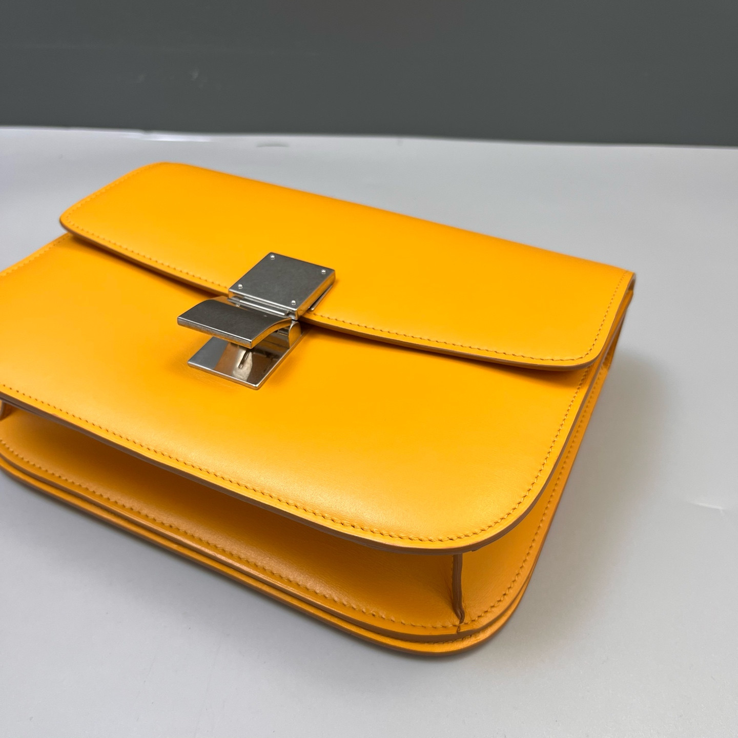 Authentic Celine Classic Box Smooth Calfskin Shoulder Bag Yellow Silver-Tone