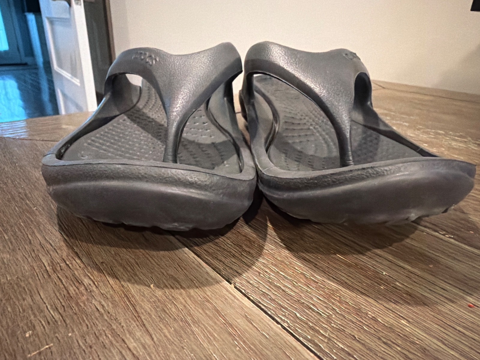 CROCS Black Athens Croslite Classic Flip Flops Comfort Thong Sandals M 10 W 12