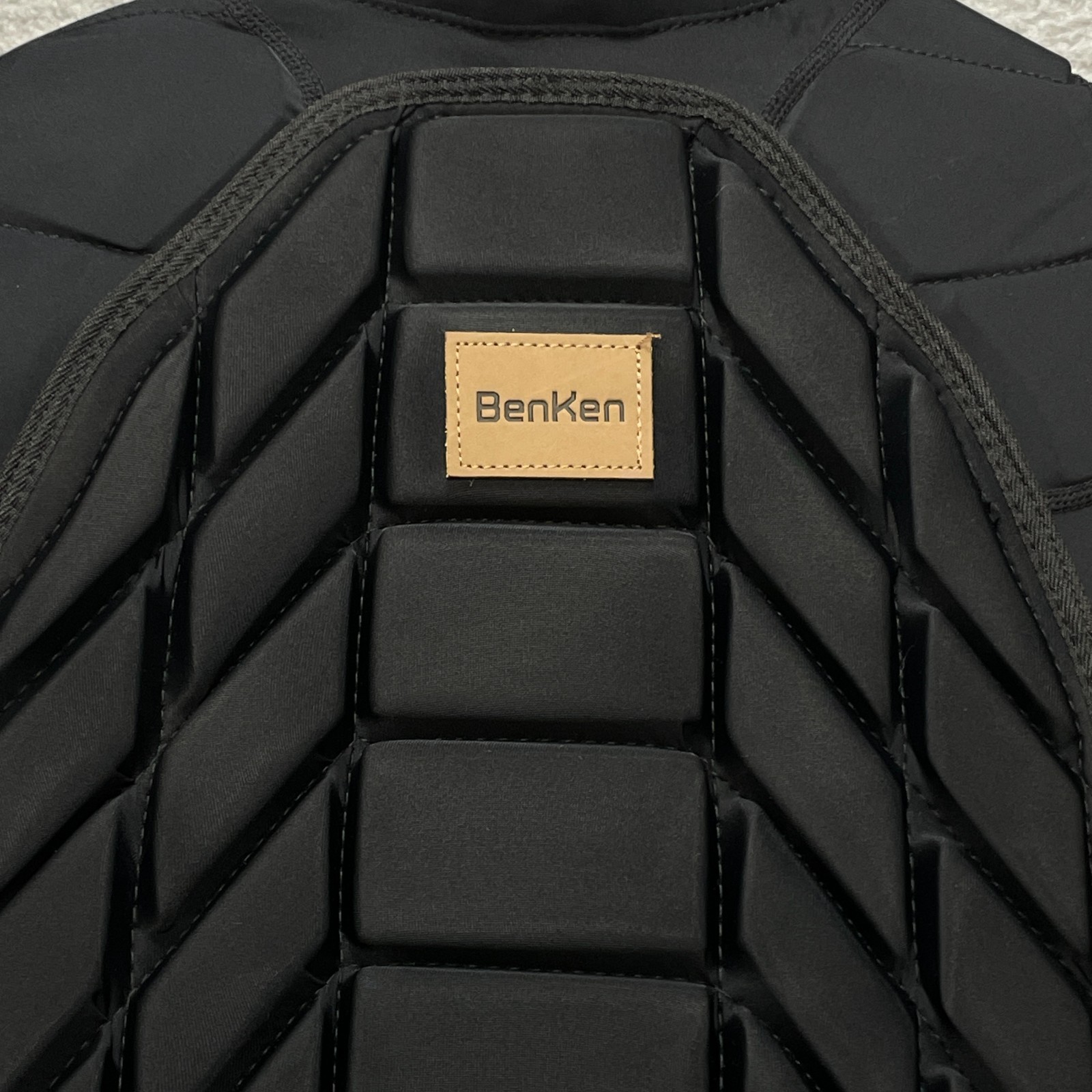 BENKEN Padded Protective Shirt Unisex Medium Black EVA Armor MTB Moto Snow NEW