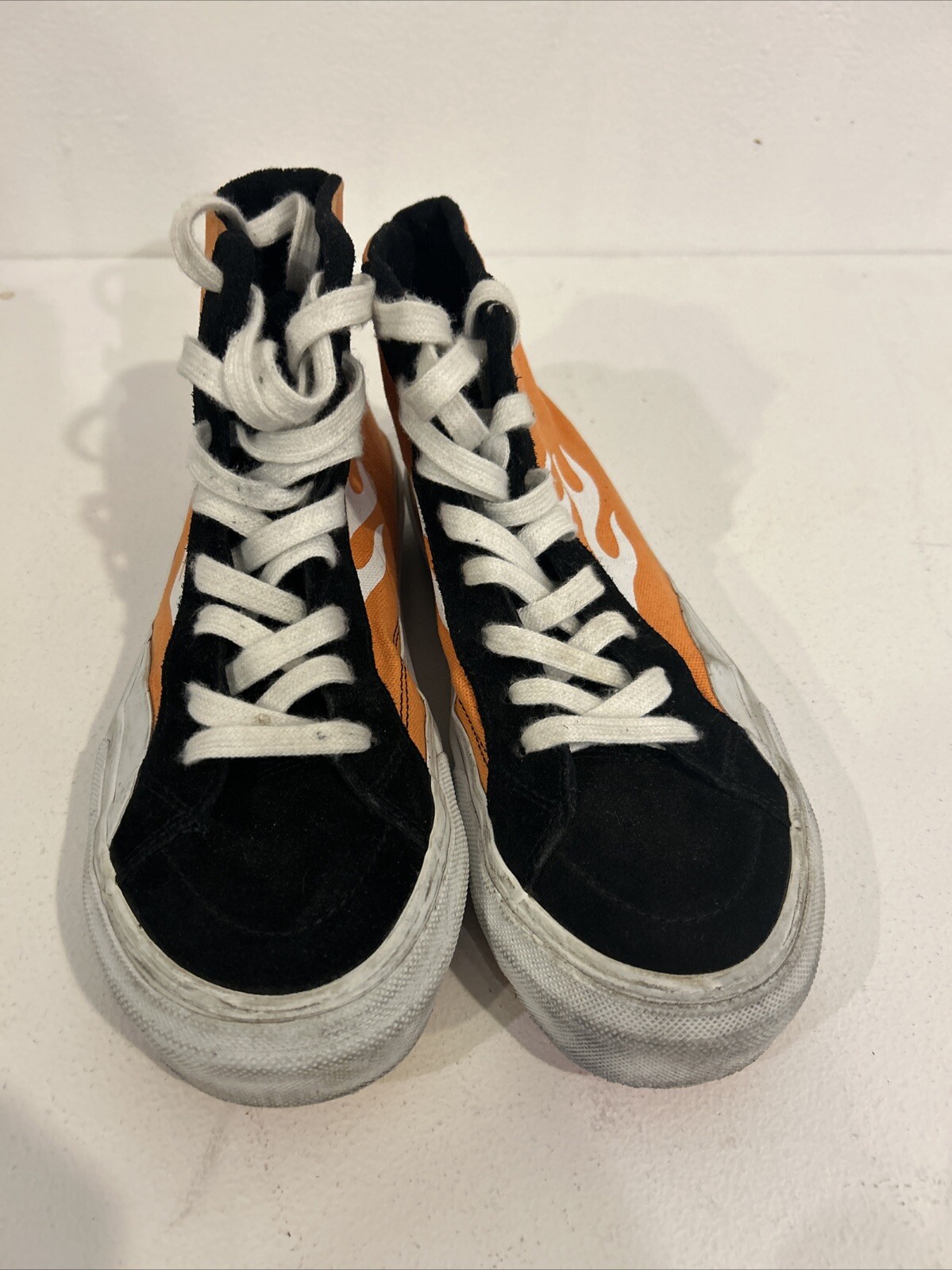 STRAYE HILAND Orange & BLACK HIGH TOP SNEAKERS SKATEBOARD SHOES MENS SZ 6