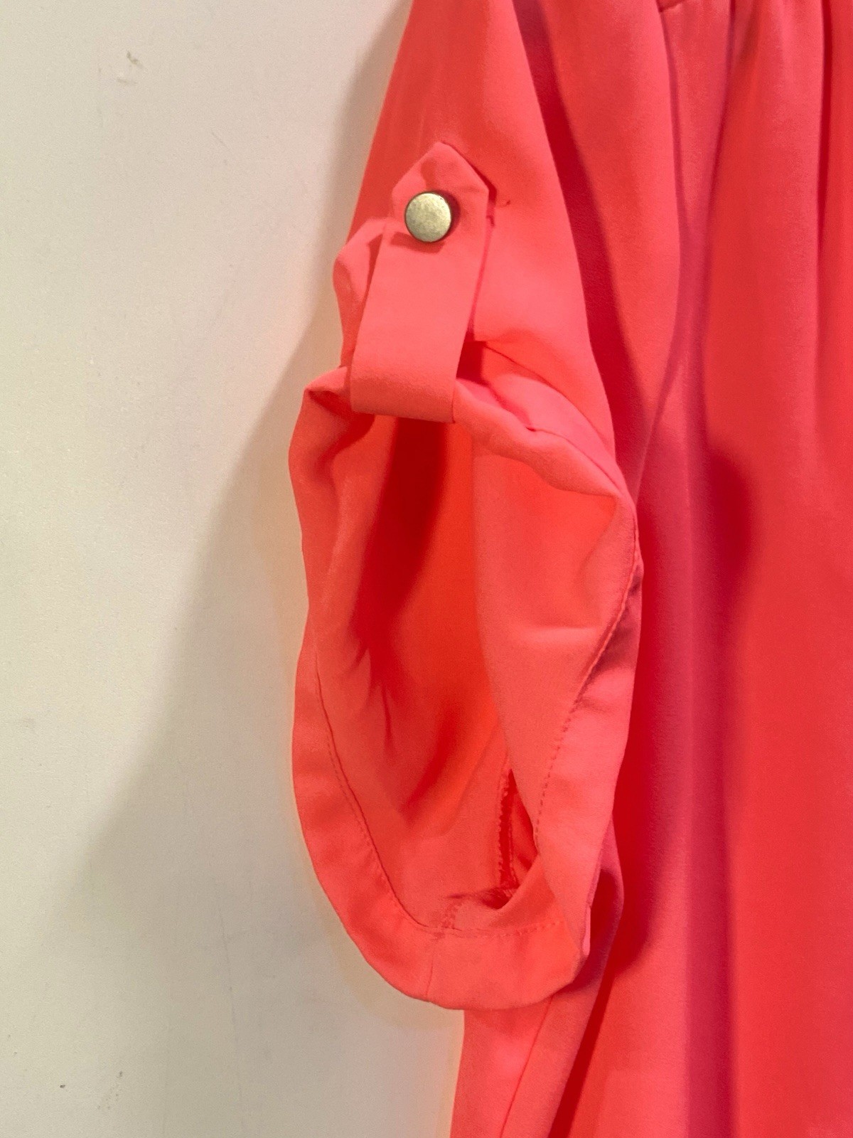 NWT Meraki Top size XL 1X Vivid Pink Coral Flowy Short Sleeve Woman Blouse Shirt