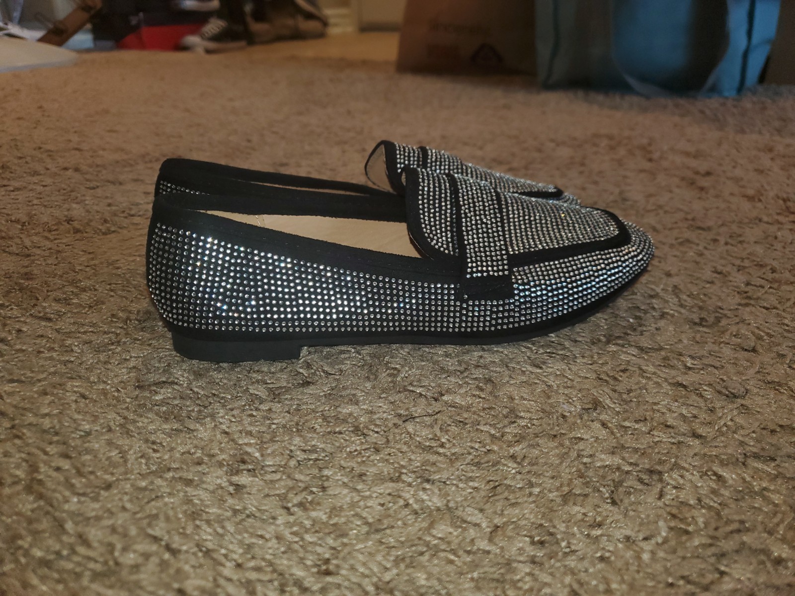 Wild Diva Women’s Slip-On Loafer Flats Black/Silver Rhinestone Faux Leather 6