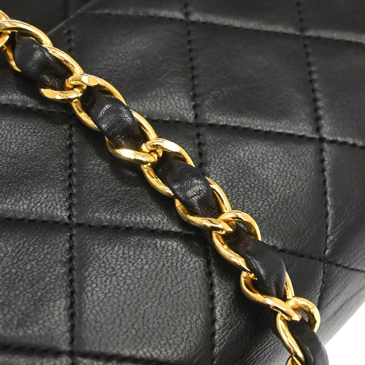 Chanel Black Lambskin Classic Square Flap Shoulder Bag 20 188123