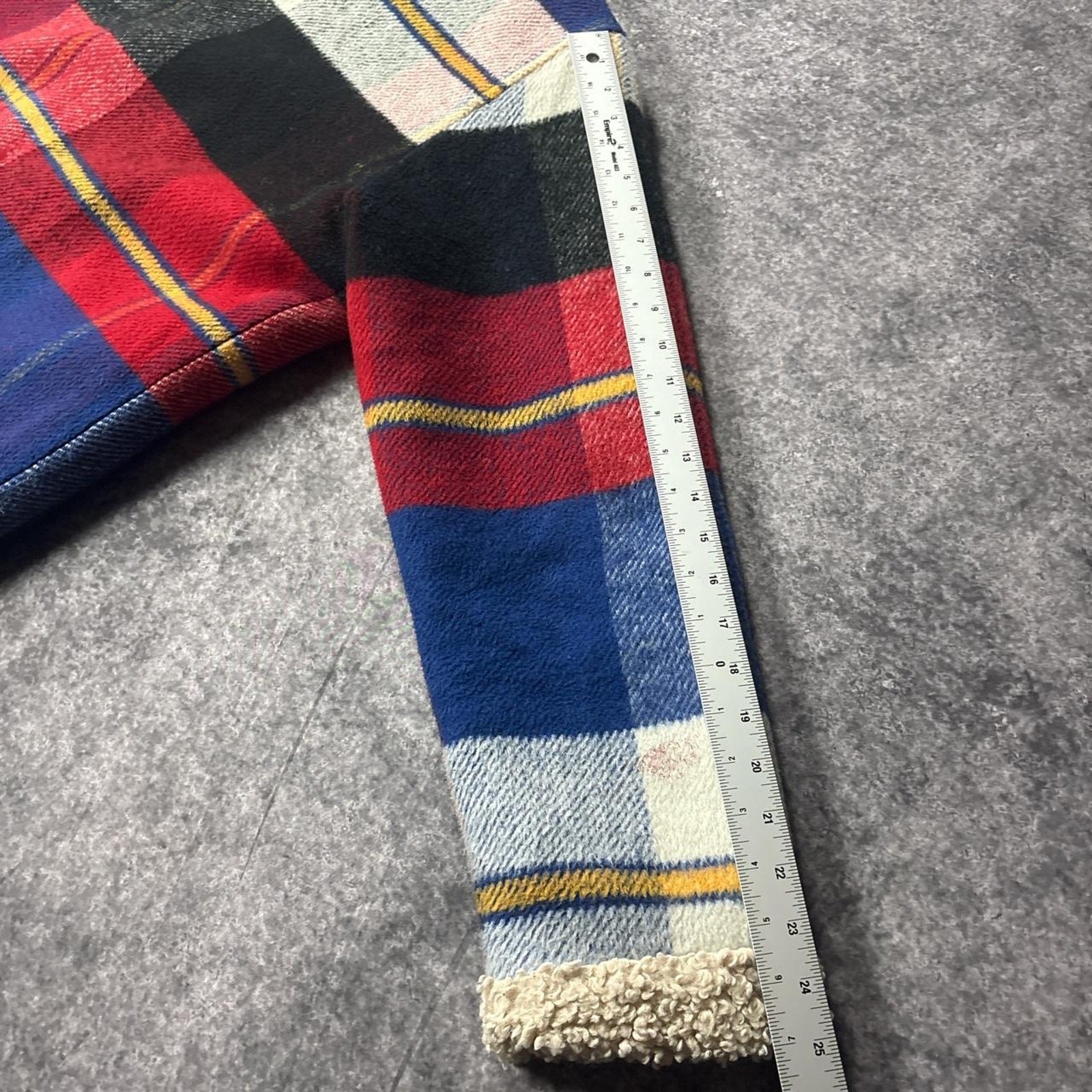 Supreme Men’s FW17 Plaid Bomber Jacket Size XL Hypebeast Streetwear