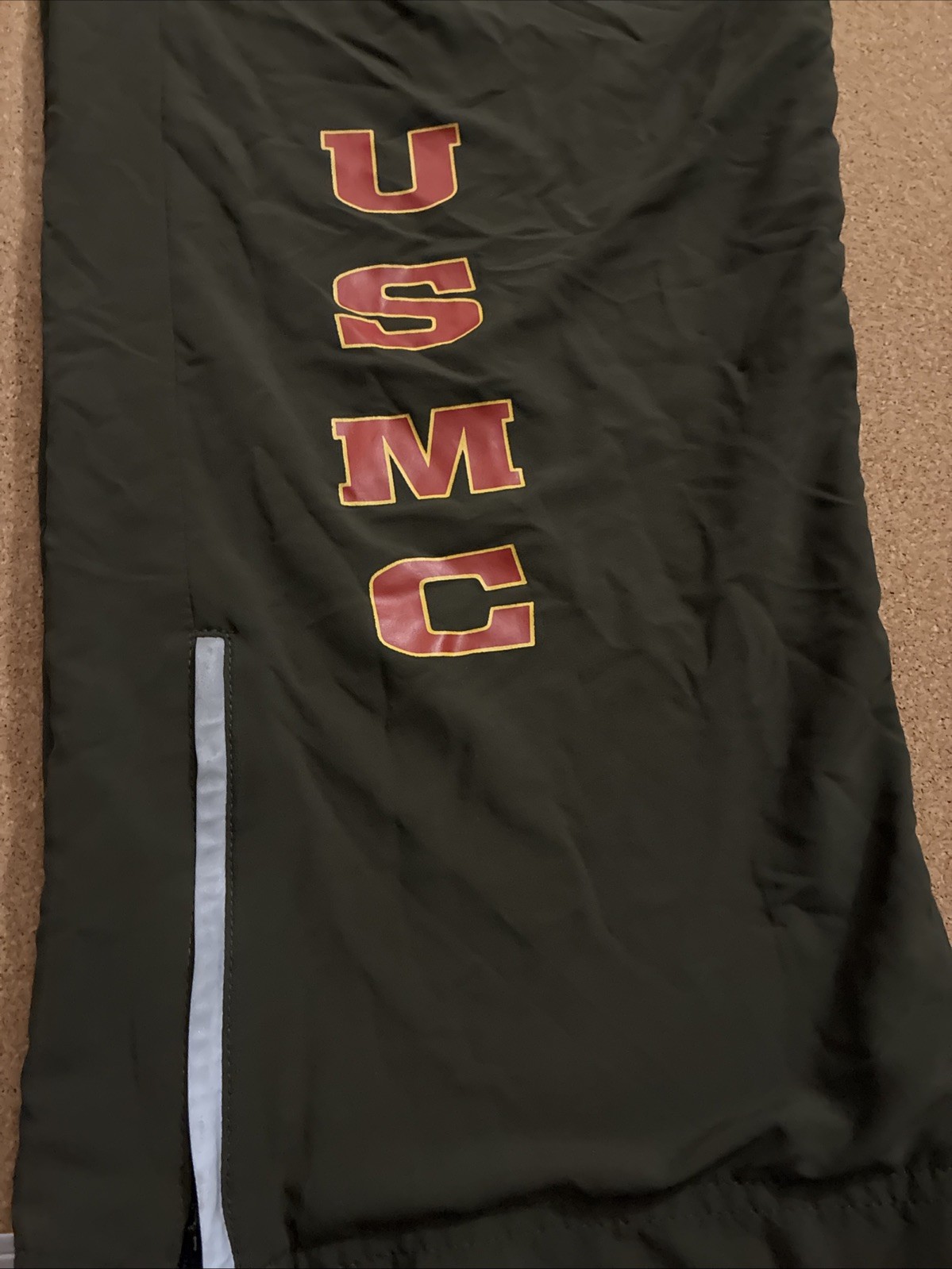 New Balance USMC PT Track Pants Mens Medium Regular Green Nylon Training Flaw